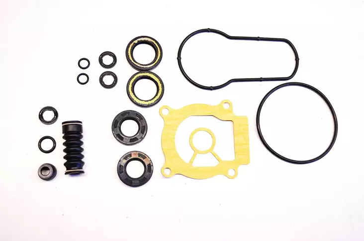 SUZUKI VESIPUMPUN KORJ.SRJ DF40/50/60A ( 99-16vm) - Suzuki OEM Huoltosarjat - 25700-88L02-000 - 1