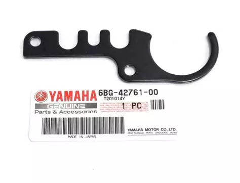 Yamaha ohjauskaapeleiden läpiviennin pidike F30–F70 - Muut Yamaha OEM Varaosat ja Tarvikkeet - 6BG427610000 - 1
