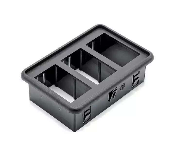 Carling Asennuskehys 3 Katkaisijalle - Venesähkötarvikkeet - A4003-3 - 1