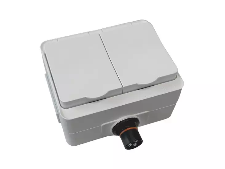 DEFA Kaksoispistorasia kannella - Venesähkötarvikkeet - 1210-718878 - 1